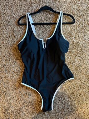 Women’s Black & White One-Piece Swimsuit